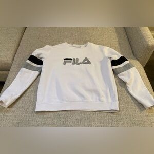FILA 
White Sweatshirt 
with Gray & Black Design
Size Large
